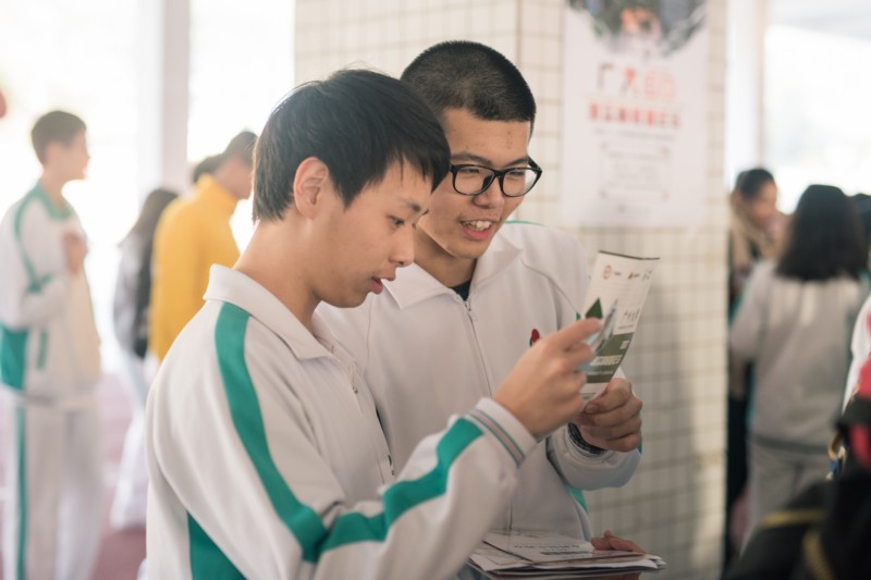 ѭW(xu)L(zhng)E̽δ(li)ġ(yng)(sh)(yn)W(xu)УáУAɹe