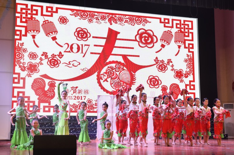 踐行核心價值 共圓潮實夢想——潮陽實驗學校小學部舉行慶六一之首屆“才藝之星”頒獎典禮